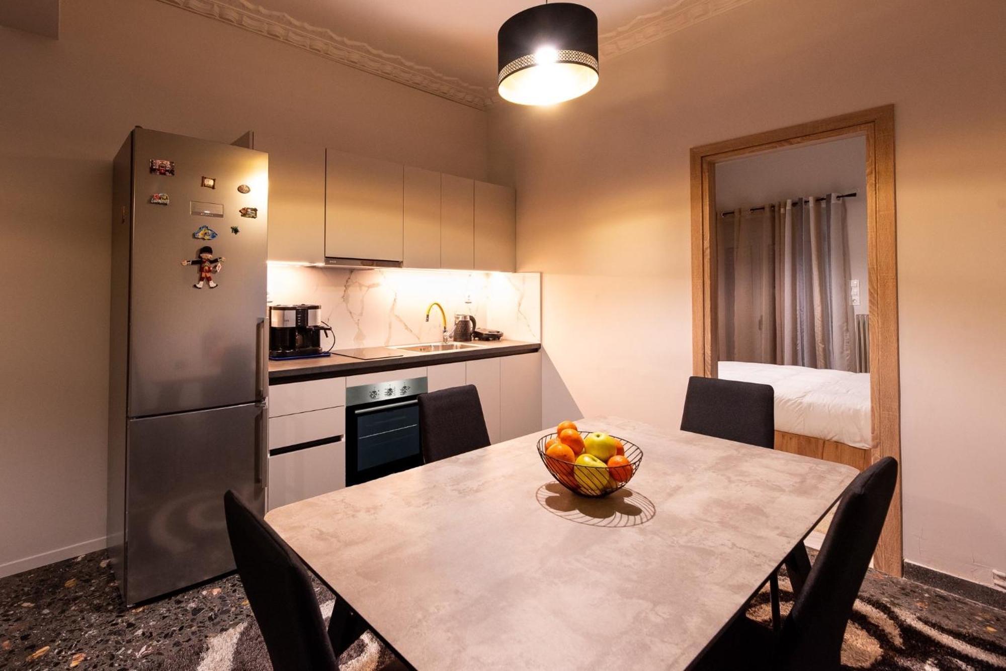 Stamos Apartment Airport Спата Экстерьер фото